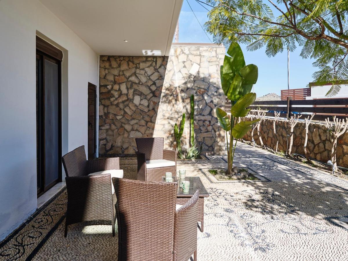 Villa Tamara Vlicha  Екстер'єр фото